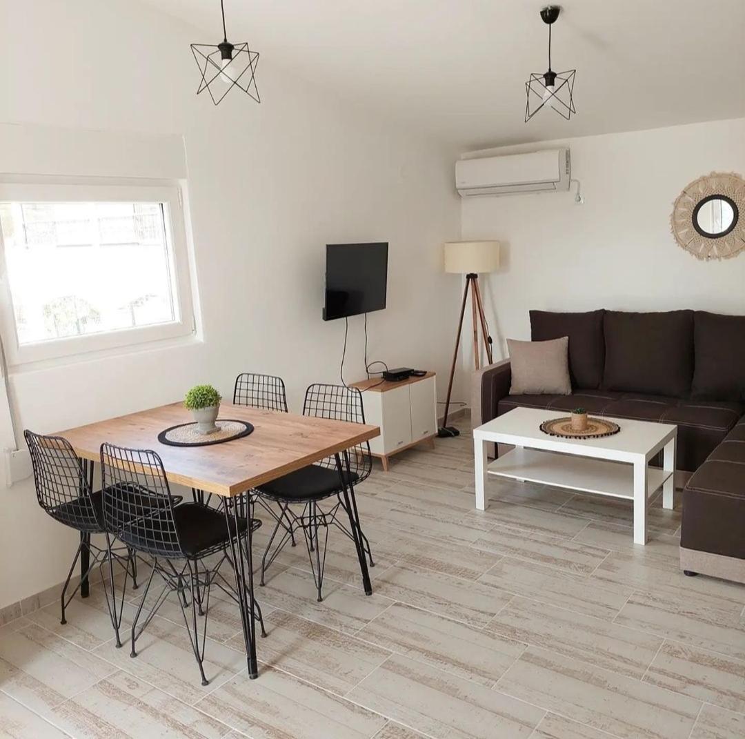 Apartmani.Sutomore Kültér fotó